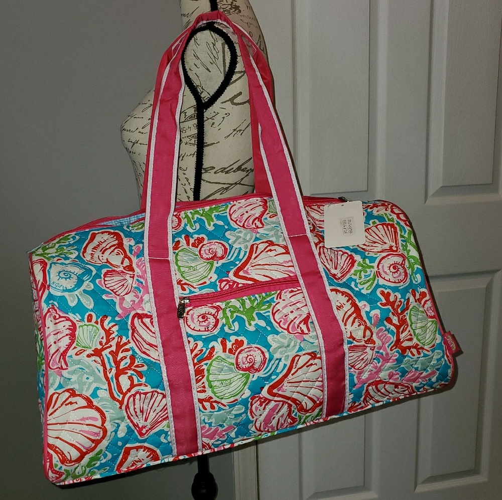 Pink seashell duffel bag